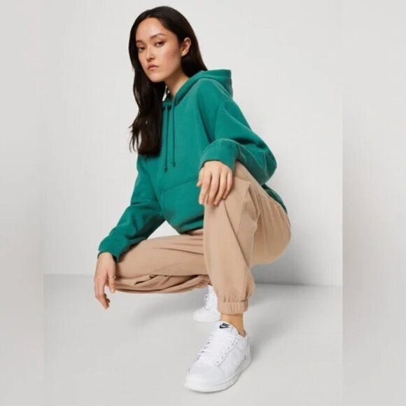 Hollister Ultra High-Rise Jogger Sweatpants Beige Tan XS - Picture 1 of 16